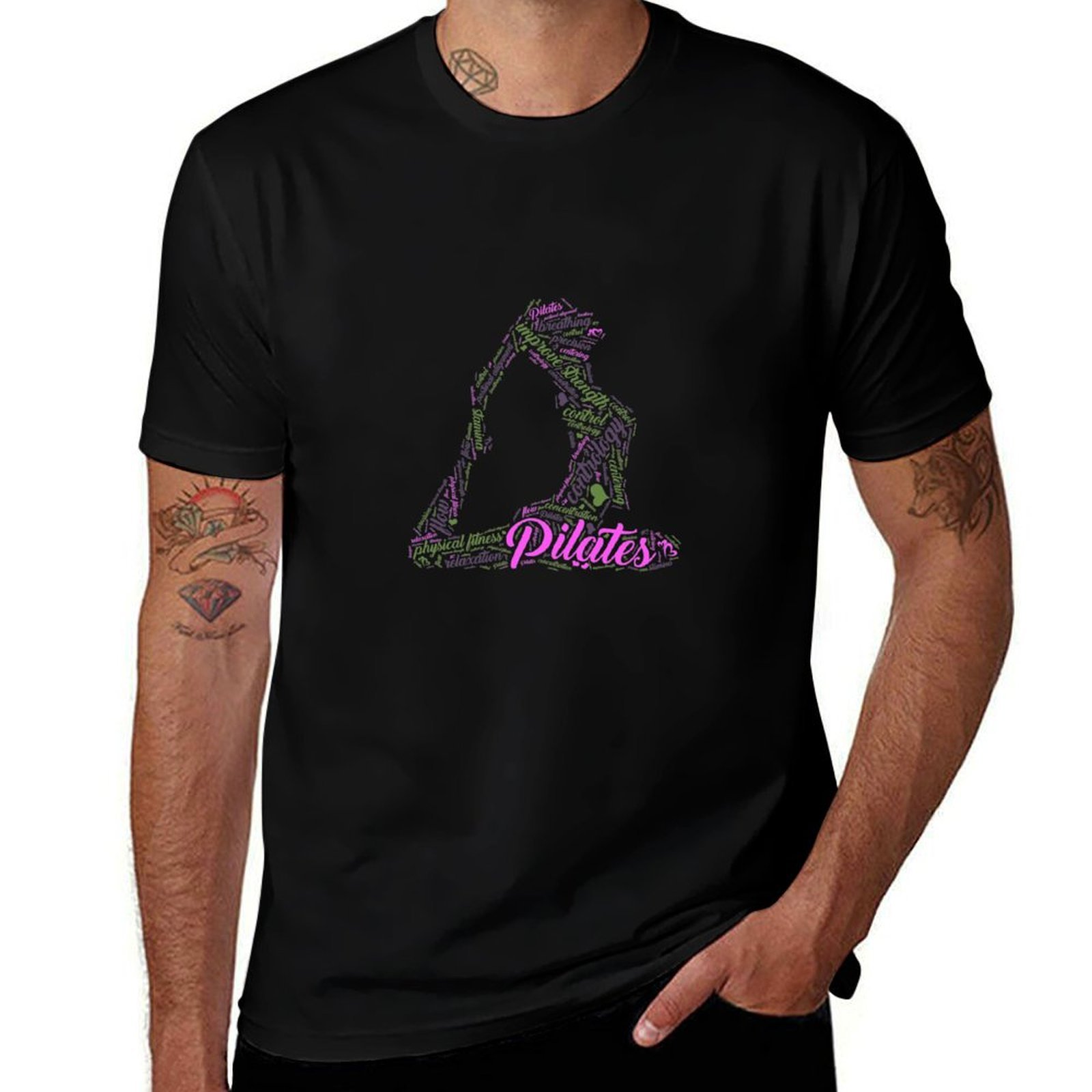 Pilates Yoga Classes - 女性向け楽しいワードクラウドとキュートなピラティスクラス、ヨガクラスのギフト特別Tシャツ、防臭性のある半袖トップTシャツ