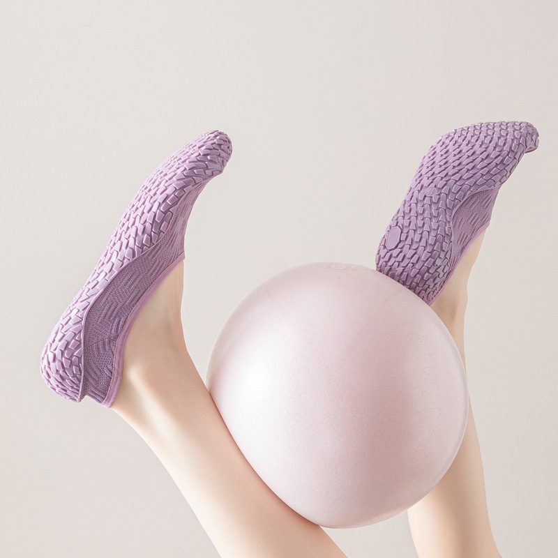 女性用ノンスリップベアフットヨガシューズ、通気性のあるメッシ - Pilates Yoga And Barre のレビューと価格