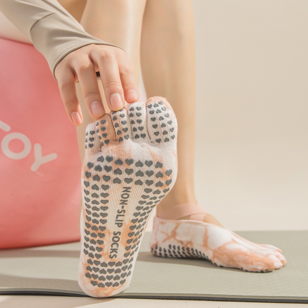 タイダイ柄の女性用5本指グリップソックス、ヨガ、ピラティス、 - Pilates Yoga And Barre のレビューと価格