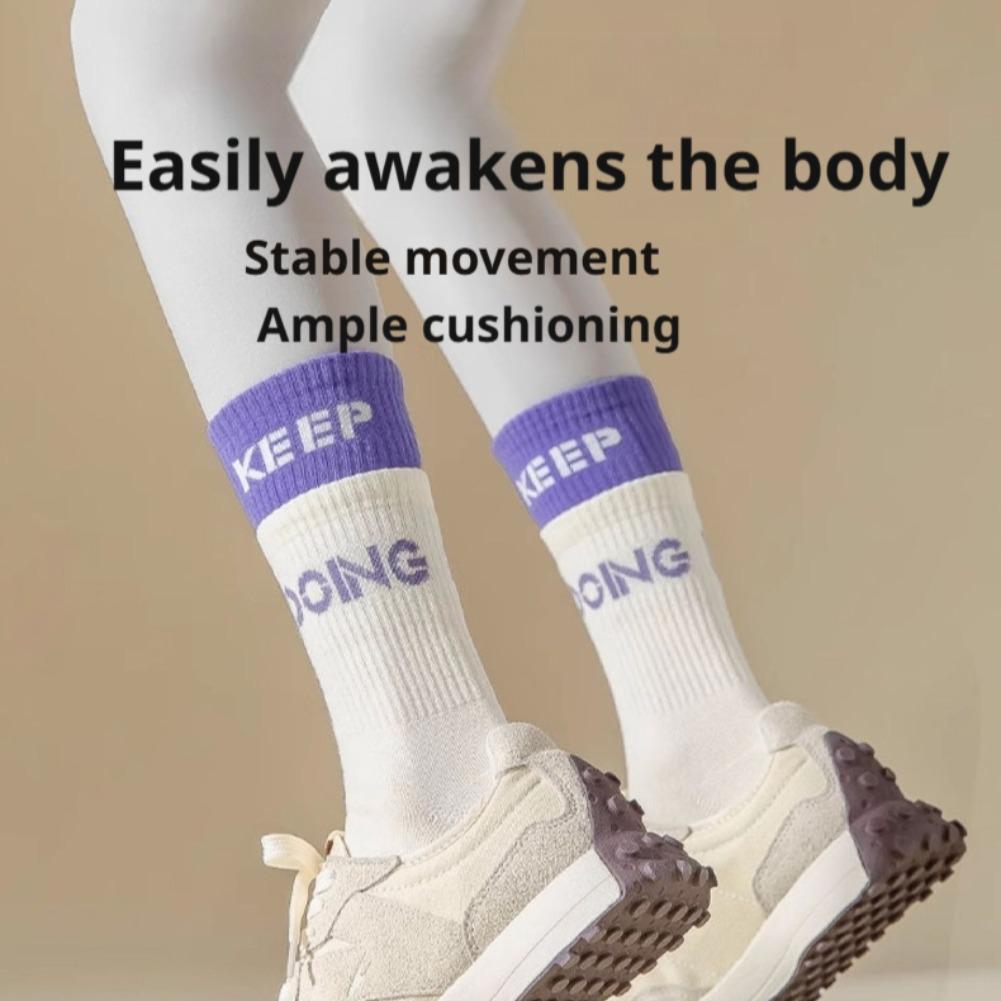 女性用ノンスリップピラティスヨガソックス、ミッドカーフシリコ - Pilates Yoga And Barre のレビューと価格